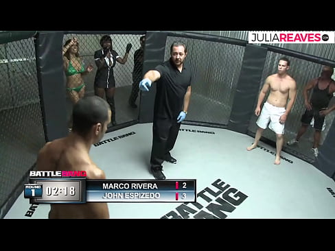 ❤️ Ultimate Fighter ቀለበቱ ውስጥ ከተጣላ በኋላ አንዲት ቁጥር ሴትን ትበዳለች። ️ የፊንጢጣ ቪዲዮ ☑